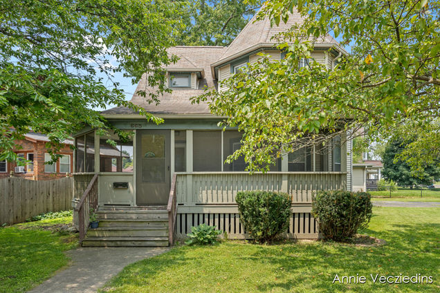665 Capital Avenue NE