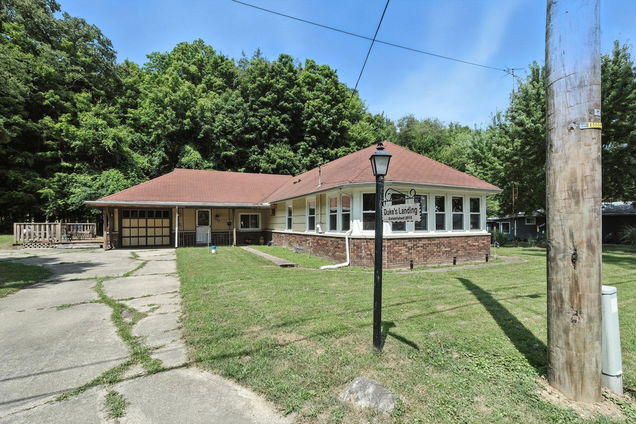 1293 Pearl Street