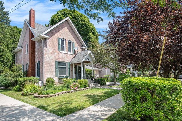 480 4th Street Manistee, MI House Active - Photo 1 of 35. Opens carousel modal