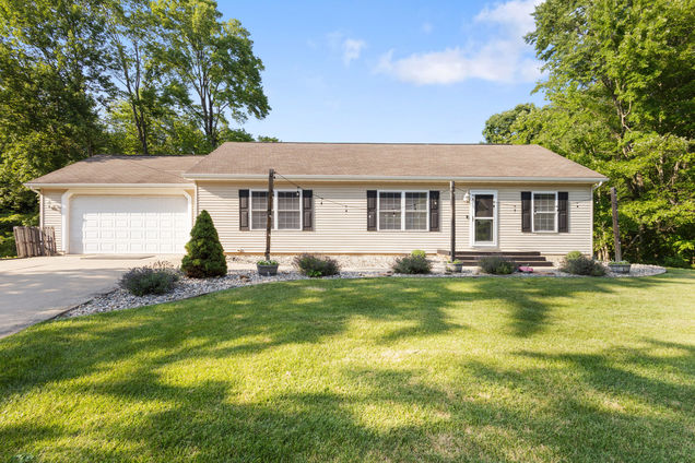 11855 Yorkshire Drive Richland, MI House Active - Photo 1 of 41. Opens carousel modal
