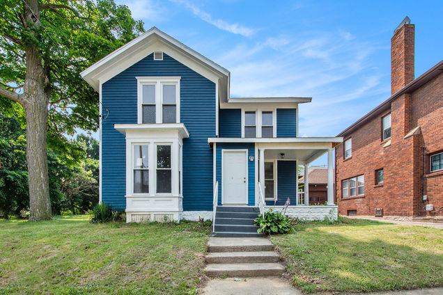 504 2nd Street