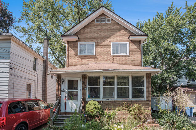 155 Palmer Street NE