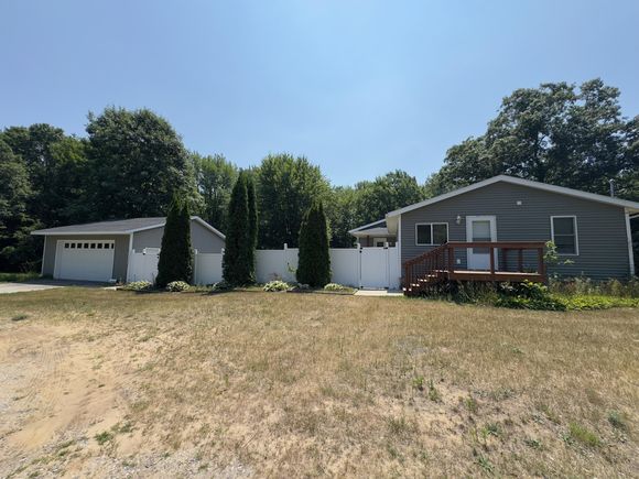 3855 E Sternberg Road Fruitport, MI House Active - Photo 1 of 46. Opens carousel modal