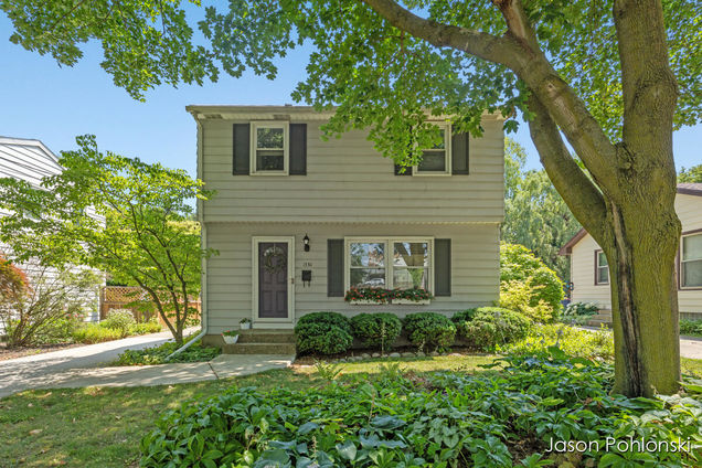 1330 Burke Avenue NE