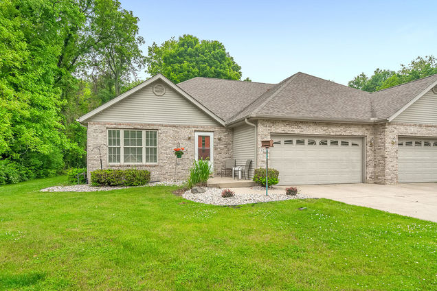6228 Cross Bend Court