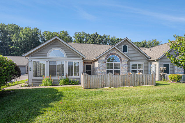 2647 Bluestone Circle