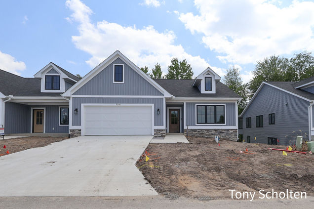 5178 Blendon Meadow Circle Hudsonville, MI Condo Active - Photo 1 of 19. Opens carousel modal