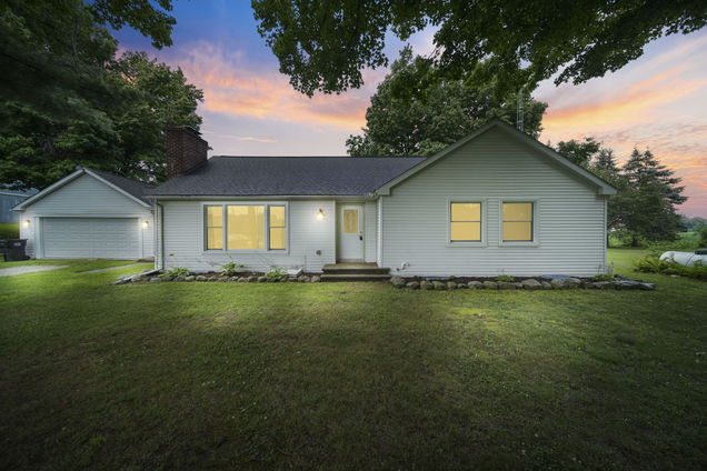 8470 Moscow Road Jerome, MI House Active - Photo 1 of 64. Opens carousel modal