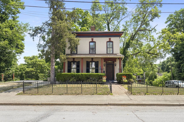 23 Market Street Niles, MI House Active - Photo 1 of 45. Opens carousel modal