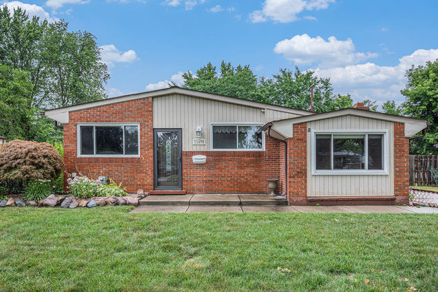 11479 Silver Drive