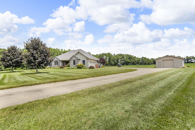 14142 Elm Row Road