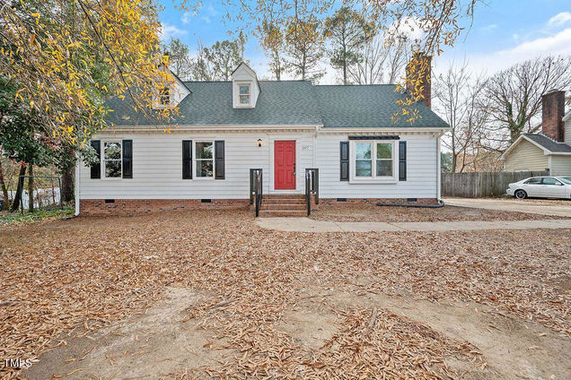 207 Southampton Drive Knightdale, NC House Sold - Photo 1 of 31. Opens carousel modal