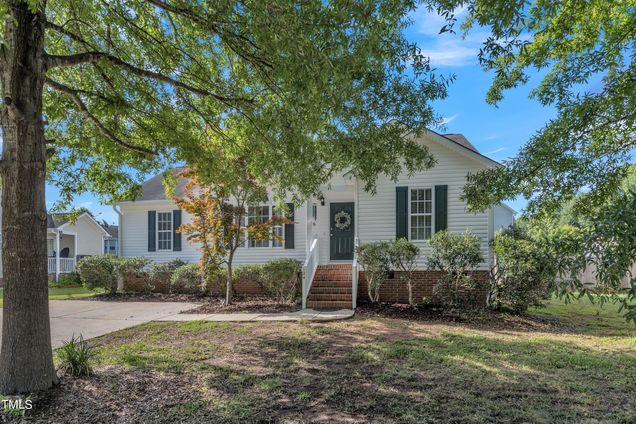 124 Creek Commons Avenue Garner, NC House Sold - Photo 1 of 31. Opens carousel modal