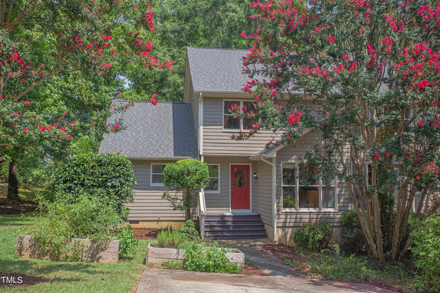 139 Mallard Court Chapel Hill, NC Townhouse Sold - Photo 1 of 45. Opens carousel modal