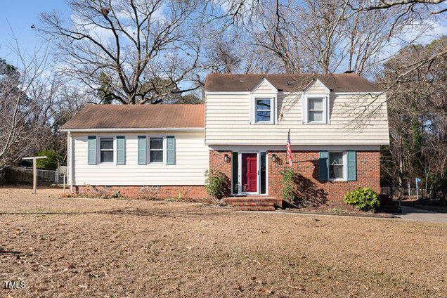 313 Robin Lake Drive Dudley, NC House Sold - Photo 1 of 32. Opens carousel modal
