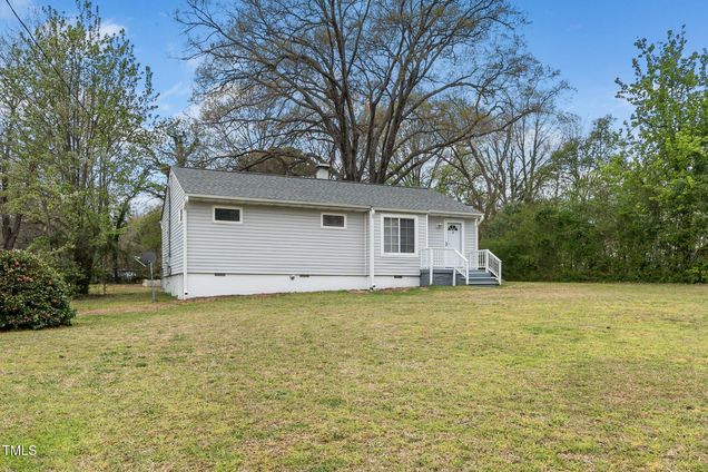 513 Kenway Street Garner, NC House Sold - Photo 1 of 27. Opens carousel modal