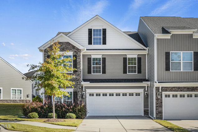 516 Barneswyck Drive