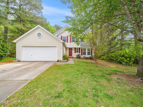 5504 Cumberland Plain Drive
