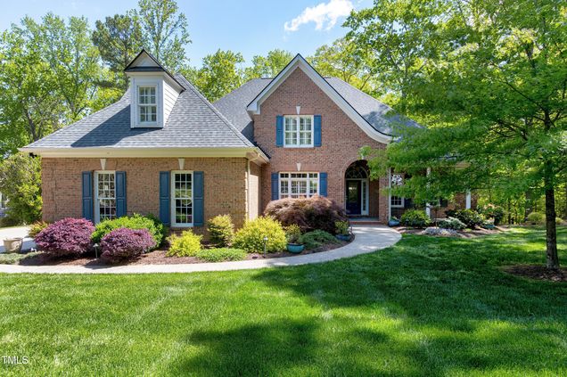 404 Settlecroft Lane