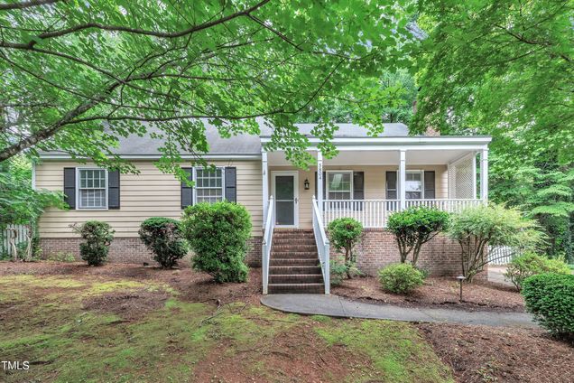 5804 Heatherbrook Circle