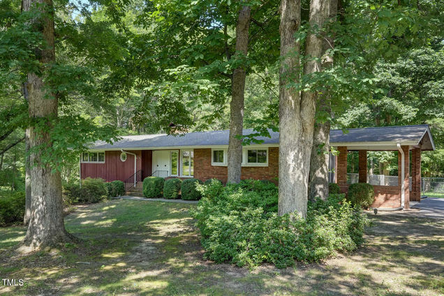 2203 Belmont Drive