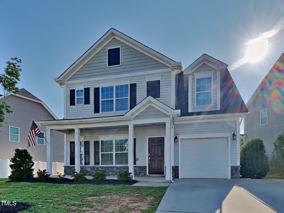 508 Lakemont Drive Clayton, NC House Active - Photo 1 of 22. Opens carousel modal