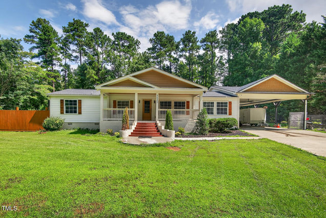 3649 Windsor Drive
