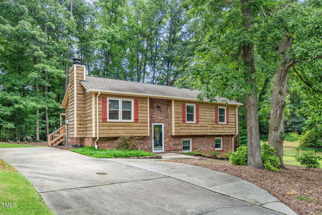 1010 Castalia Drive