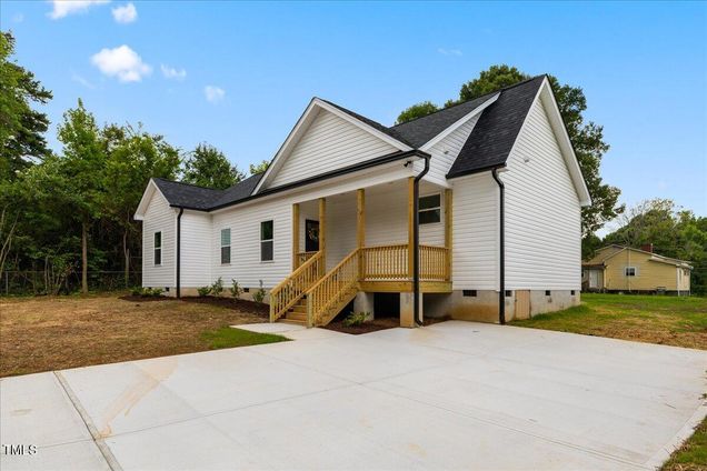1907 Stout Street Burlington, NC House Active - Photo 1 of 27. Opens carousel modal
