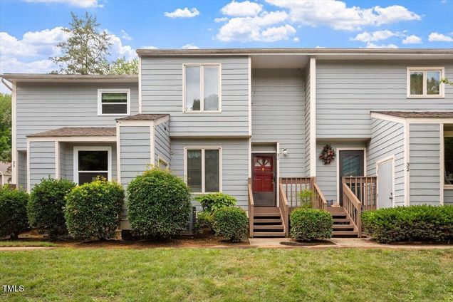 250 S Estes Drive Unit 31 Chapel Hill, NC Condo Active - Photo 1 of 19. Opens carousel modal