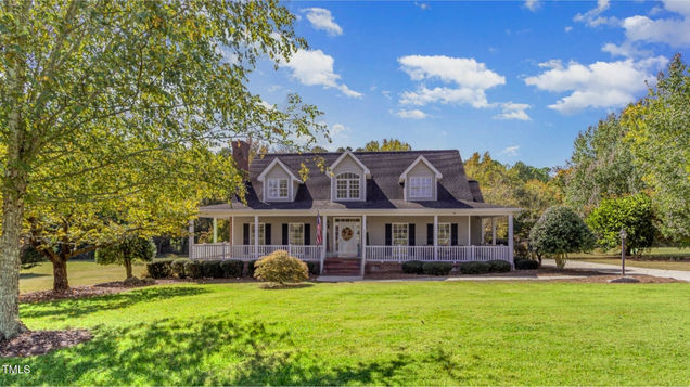 3337 Scarlet Oak Drive Mebane, NC House Active - Photo 1 of 48. Opens carousel modal