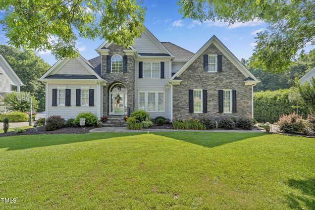 2628 Forestbluff Drive Fuquay Varina, NC House Active - Photo 1 of 40. Opens carousel modal