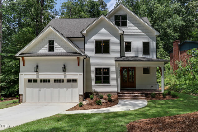 4807 Hollyridge Drive