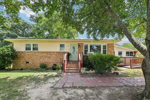 302 N Main Street