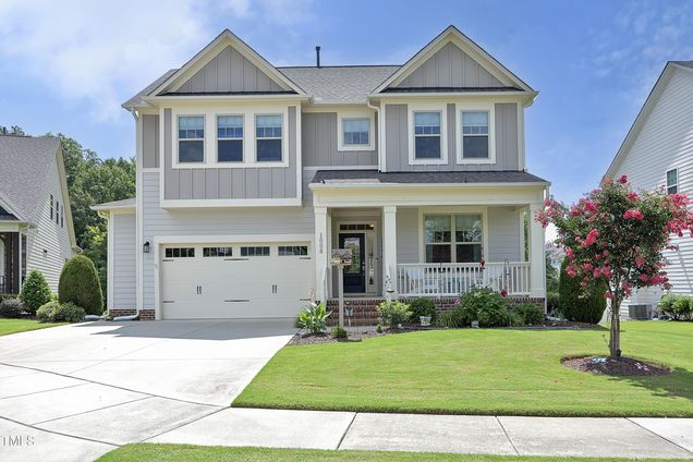 1008 Goldfinch Nest Court