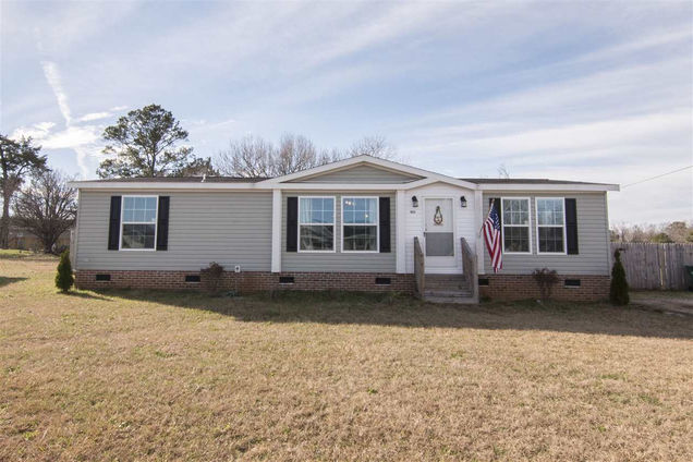100 Rollingwood Circle Kenly, NC House Sold - Photo 1 of 25. Opens carousel modal