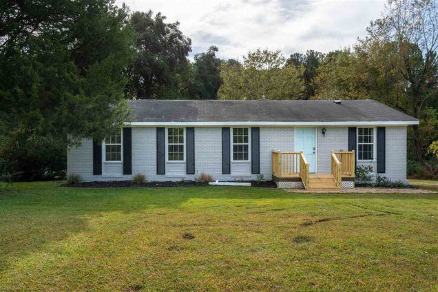 616 Pierce Road Garner, NC House Sold - Photo 1 of 24. Opens carousel modal