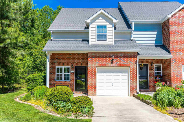 295 Plaza Drive Unit H Chapel Hill, NC Townhouse Sold - Photo 1 of 24. Opens carousel modal