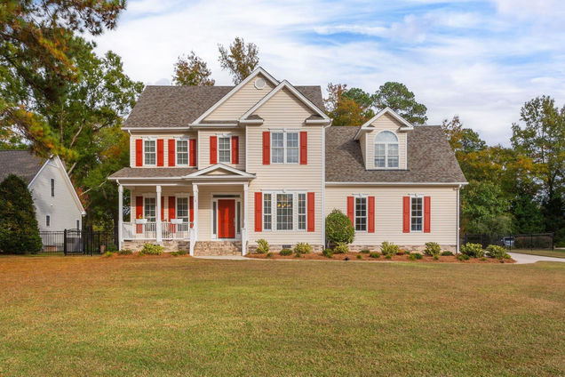 414 Parkside Place Zebulon, NC House Sold - Photo 1 of 29. Opens carousel modal