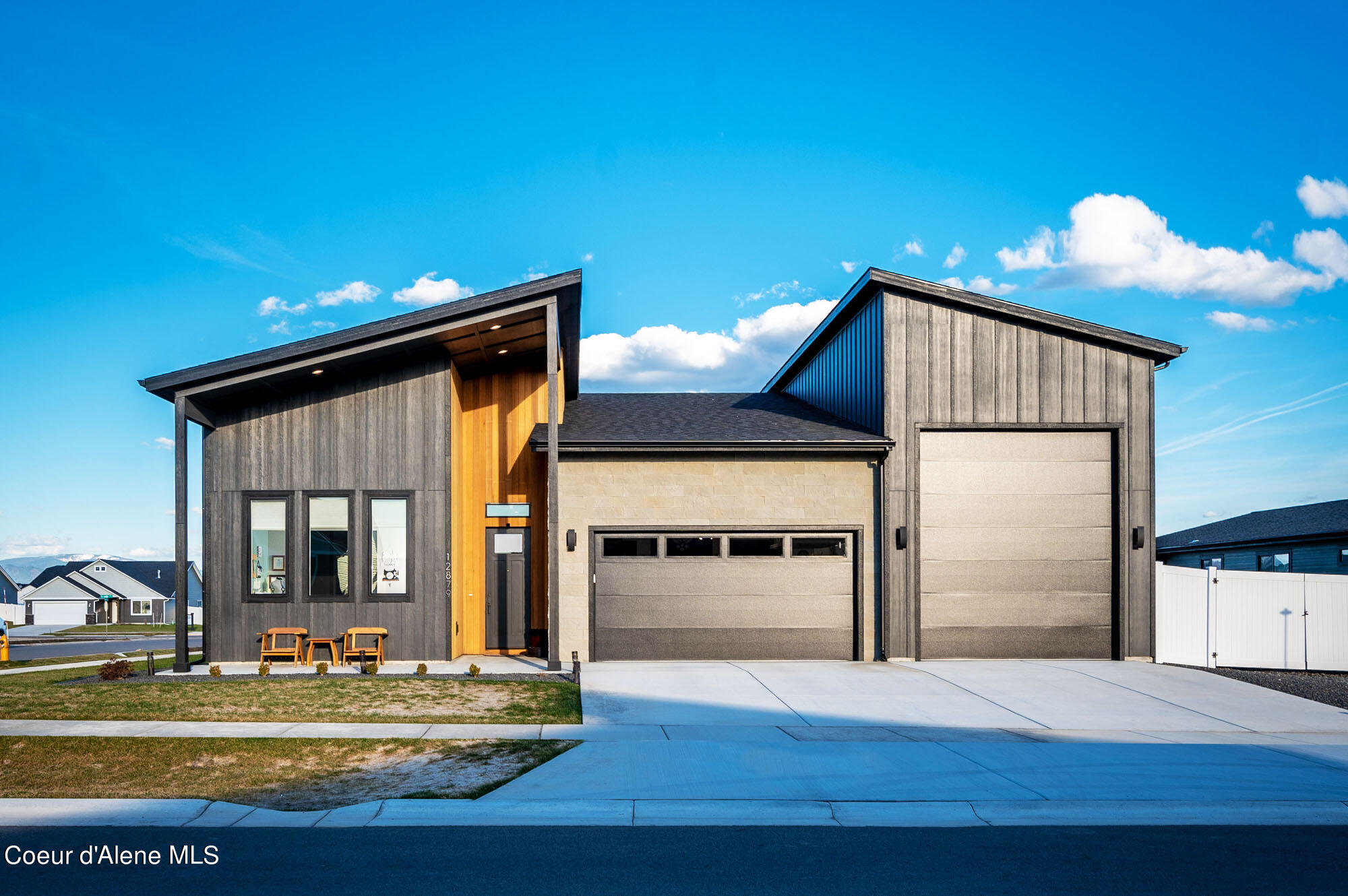 12879 N Krauss Cir  