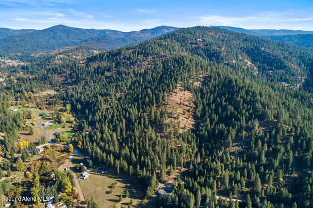 Nka W Wolfs Lodge Coeur d'Alene, ID Plot of land Active - Photo 1 of 15. Opens carousel modal
