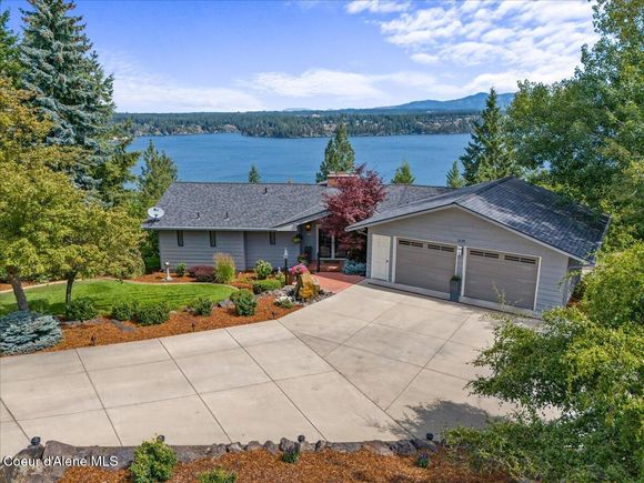 3139 E Hayden View Dr Coeur d'Alene, ID House Active - Photo 1 of 60. Opens carousel modal