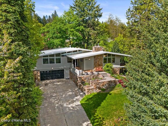 2207 E Crestline Dr Coeur d'Alene, ID House Active - Photo 1 of 69. Opens carousel modal