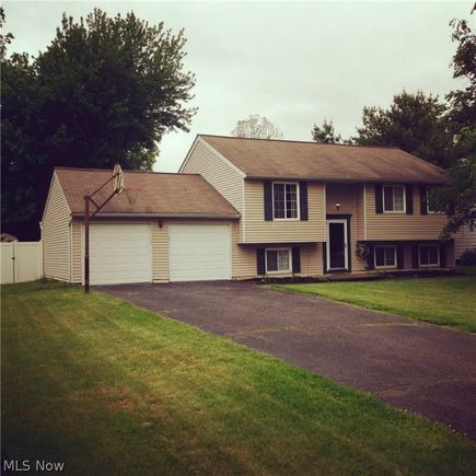 475 Manhattan Painesville Township, OH House Sold - Photo 1 of 25. Opens carousel modal