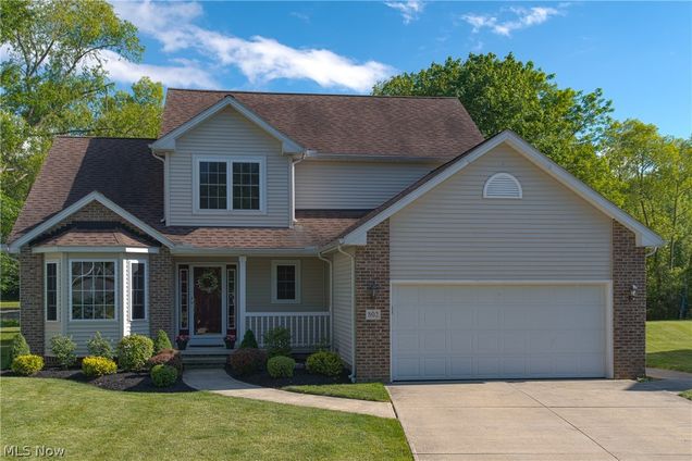 802 Palo Verde Court Eastlake, OH House Sold - Photo 1 of 34. Opens carousel modal
