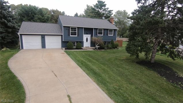1589 Statten Court Painesville, OH House Sold - Photo 1 of 35. Opens carousel modal