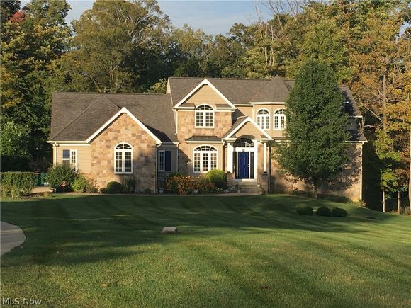 10872 Angela Drive Kirtland, OH House Sold - Photo 1 of 29. Opens carousel modal
