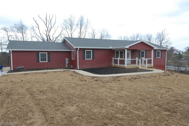 556 Walnut Hills Drive Zanesville, OH House Sold - Photo 1 of 16. Opens carousel modal