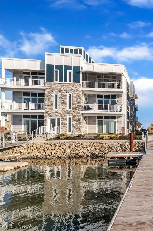 2610 S Waterside Ct Unit 532  