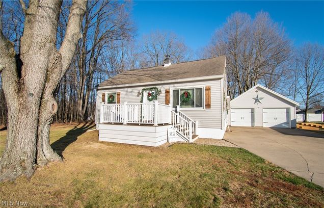 218 Market Street Columbiana, OH House Sold - Photo 1 of 35. Opens carousel modal